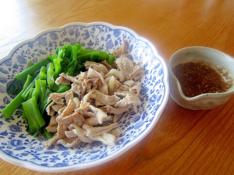 つるむらさきと豚ロース肉醤油グリル